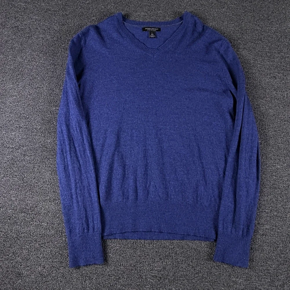 Banana Republic Wool Sweater Mens L ST MERINO VEE Blue V-Neck EUC